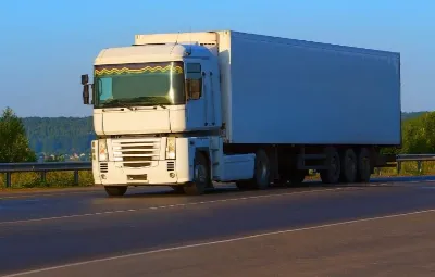 Adana ile Karacabey Arası Öğrenci Eşyası Taşıma